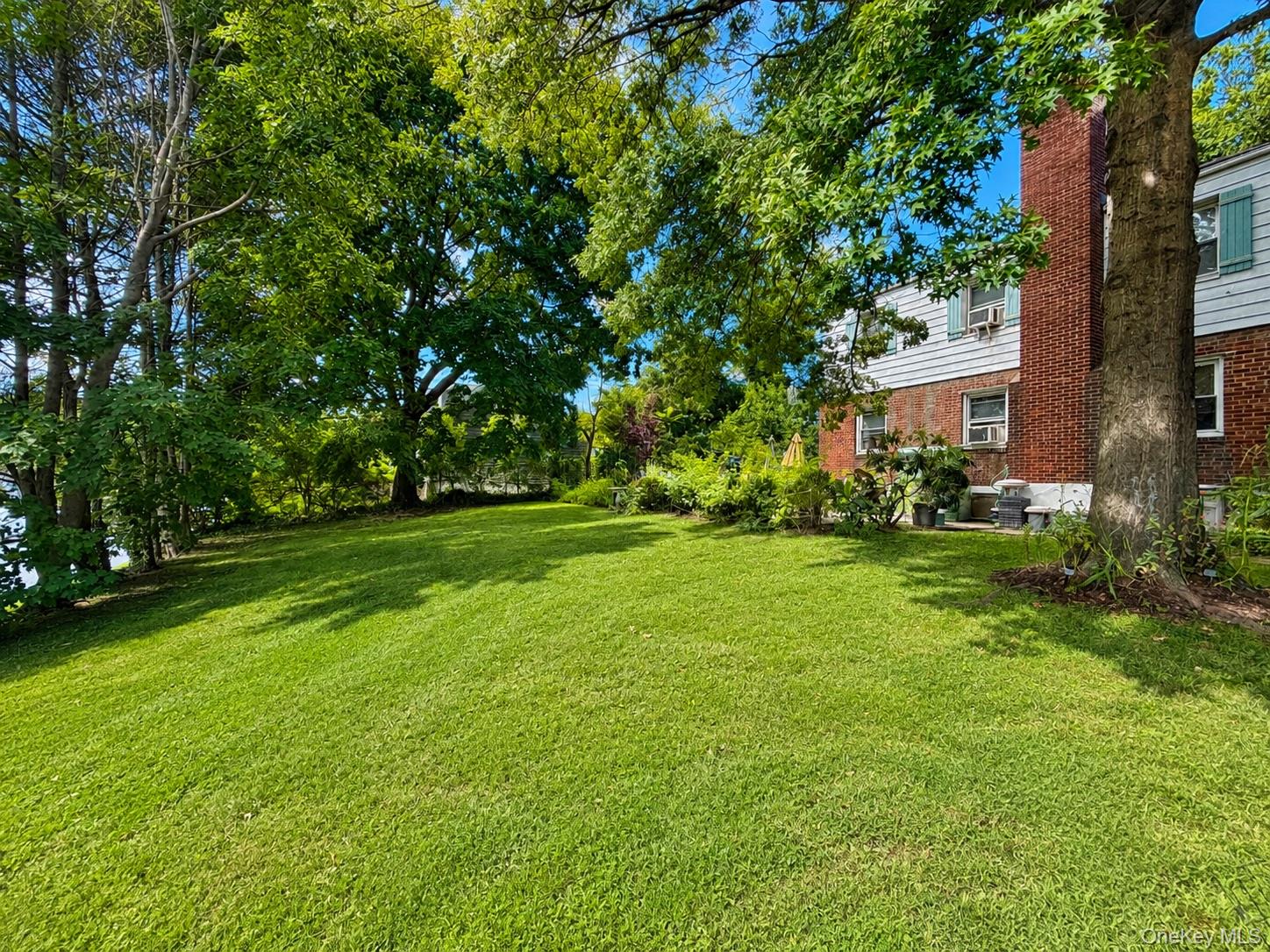 286 Eastchester Road – For Sale photo 16