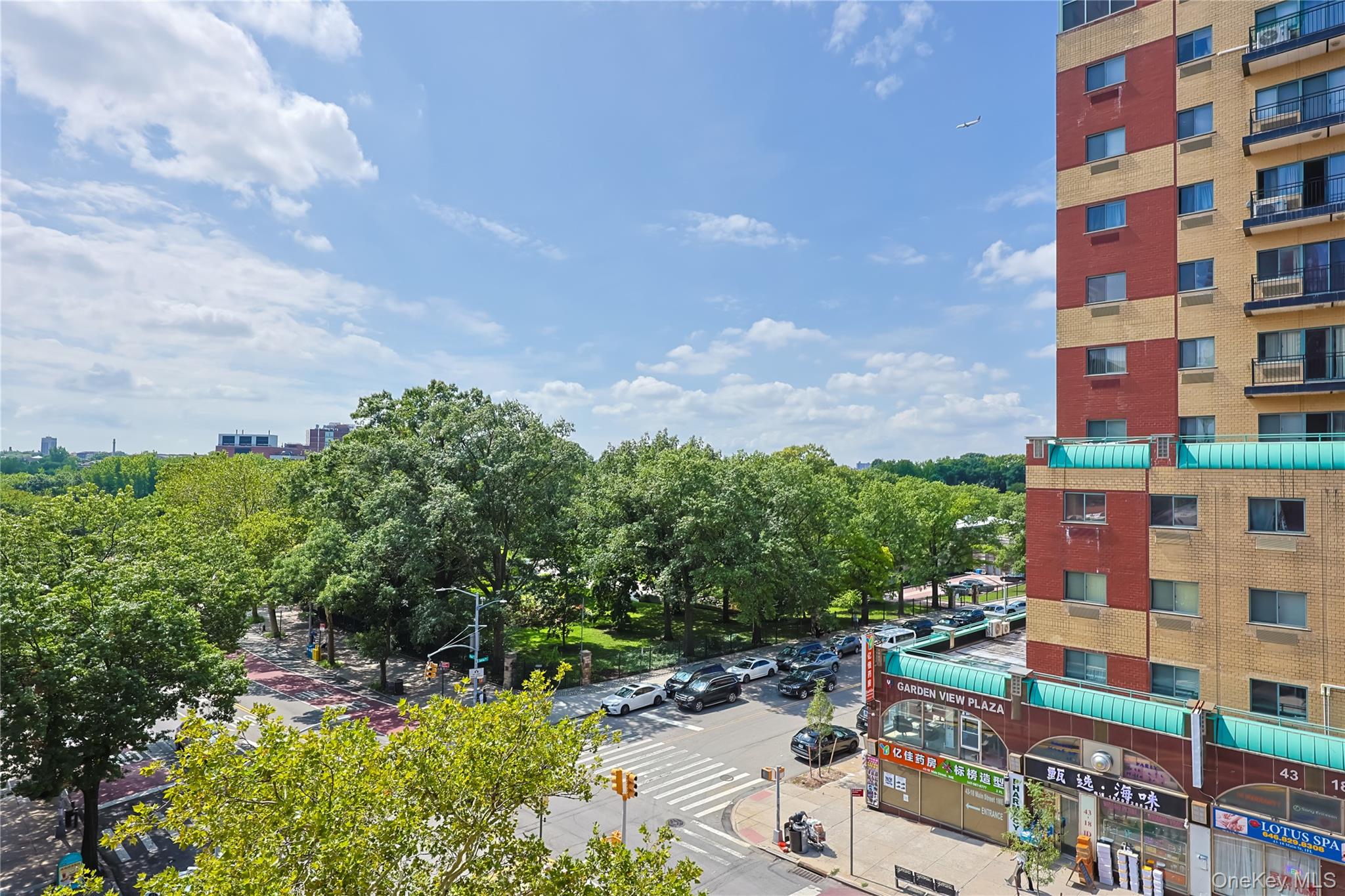 13604 Cherry Avenue, Unit 4E photo 19