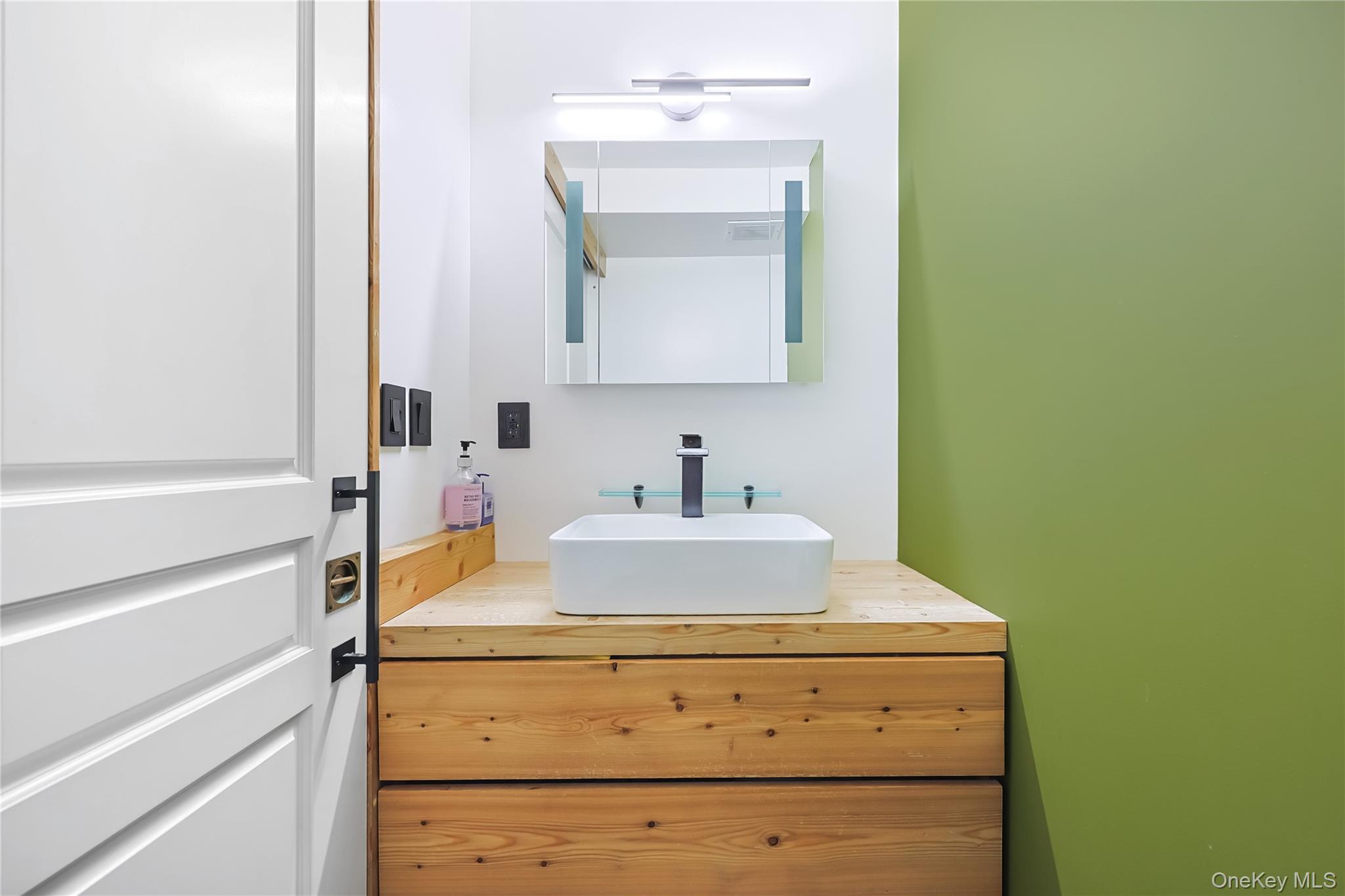 13604 Cherry Avenue, Unit 4E photo 18