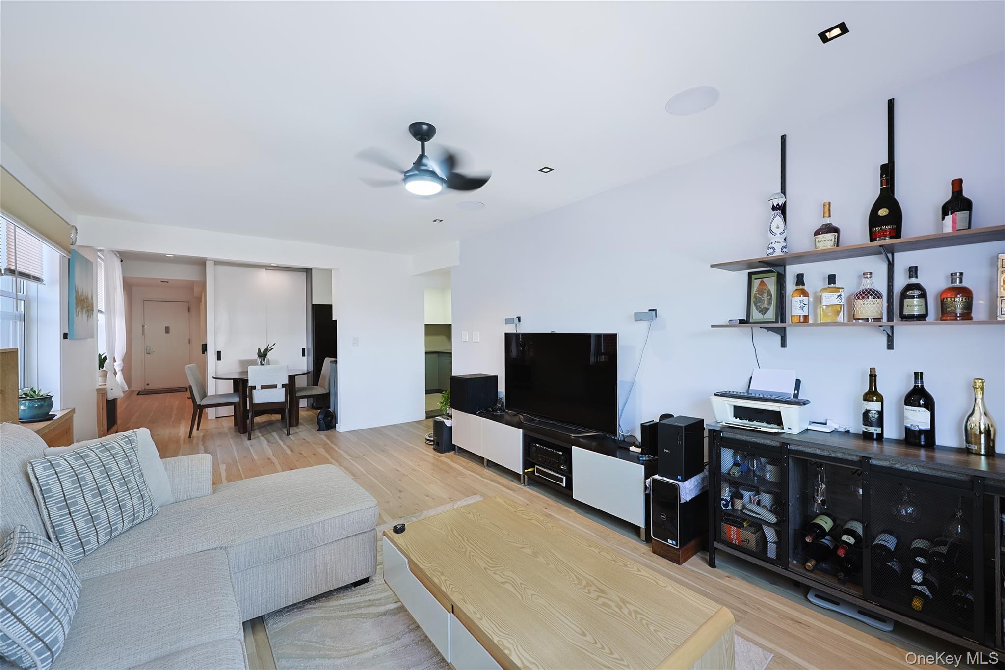 13604 Cherry Avenue, Unit 4E photo 3