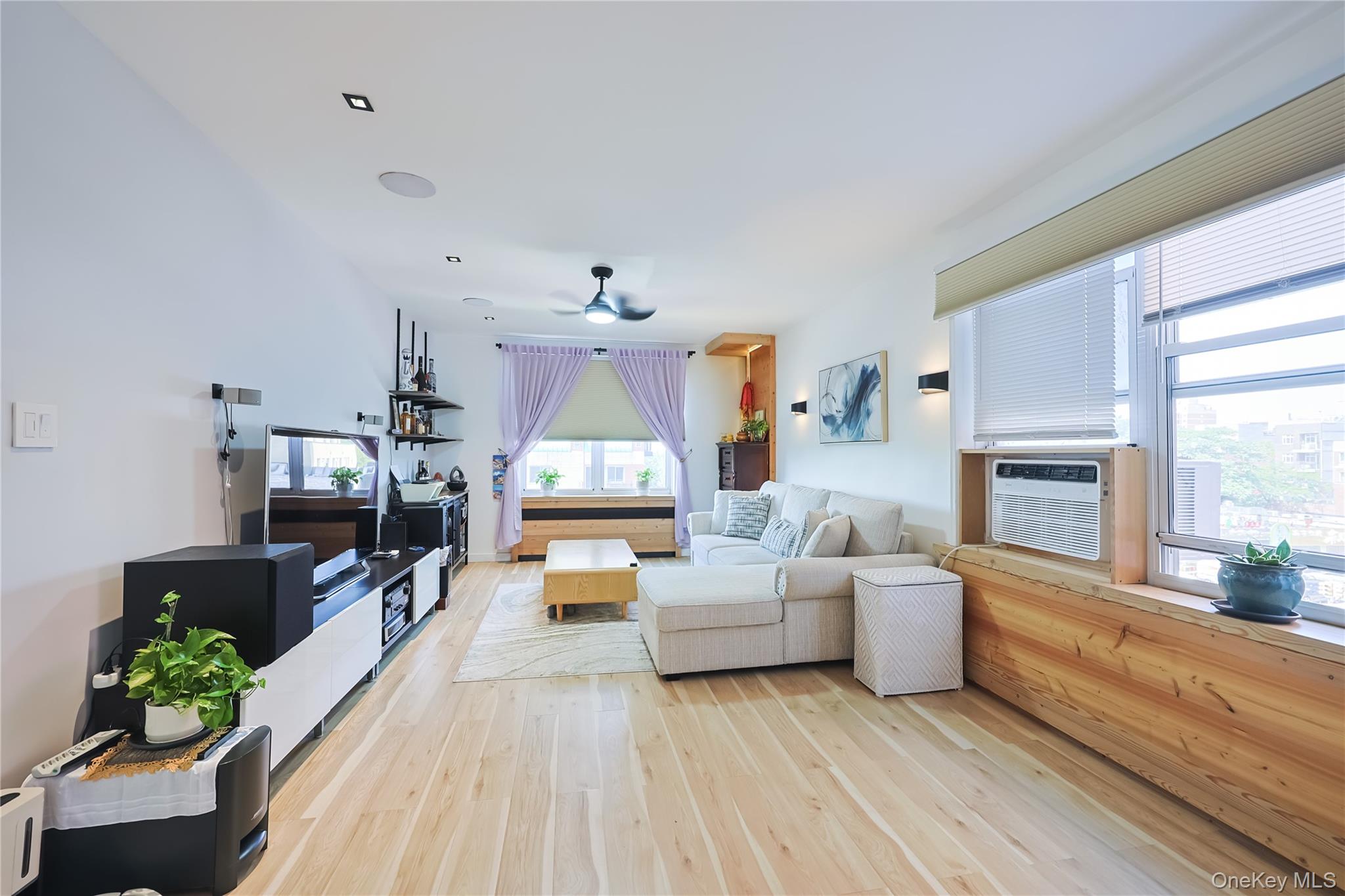 13604 Cherry Avenue, Unit 4E photo 2