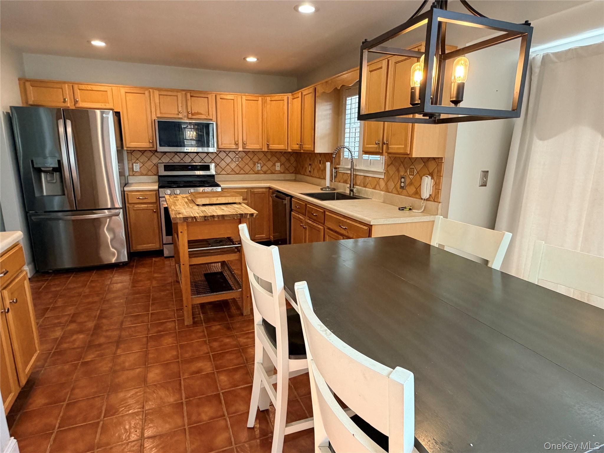 8 Jaques Drive – For Sale photo 4