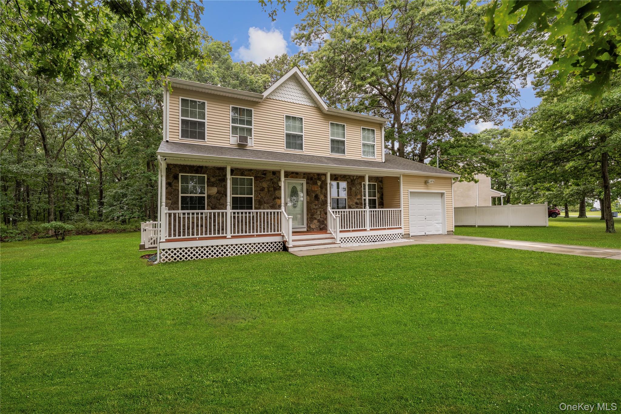 144 Dawn Drive – For Sale