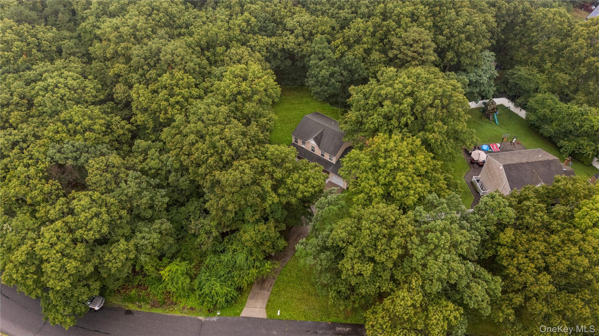 144 Dawn Drive – For Sale photo 4