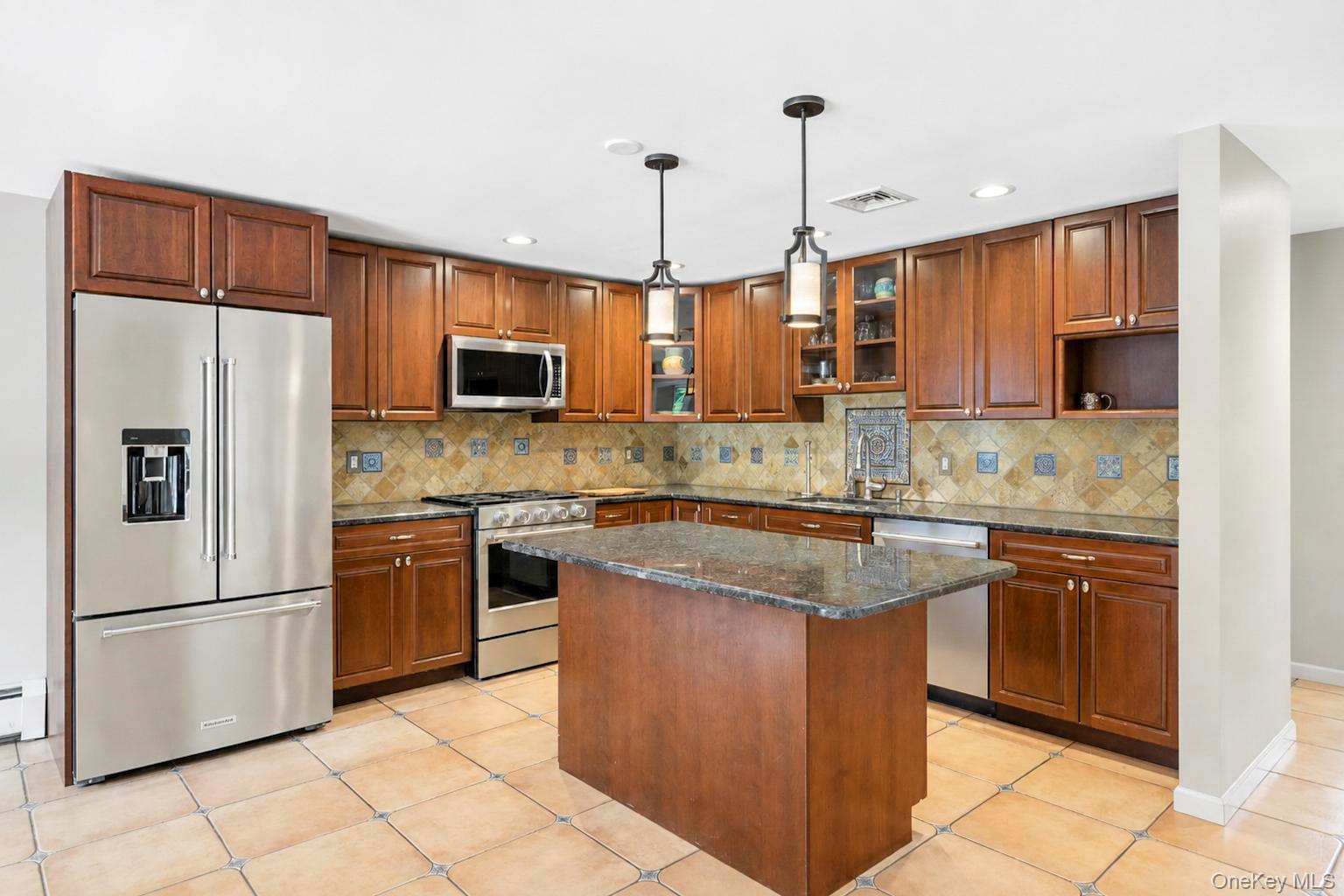 98 Echo Avenue – For Sale photo 10