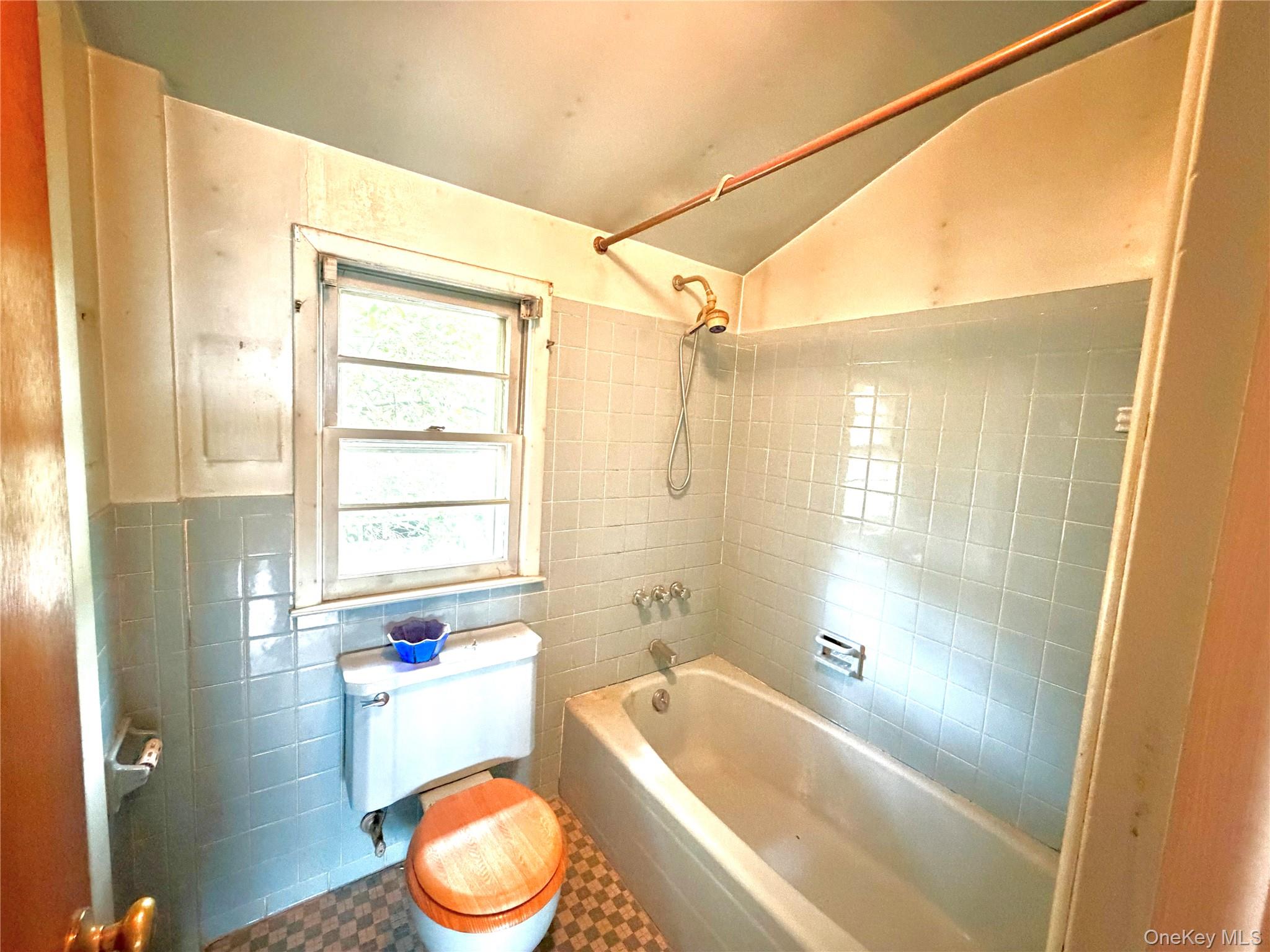 131 Overlook Street – For Sale photo 10
