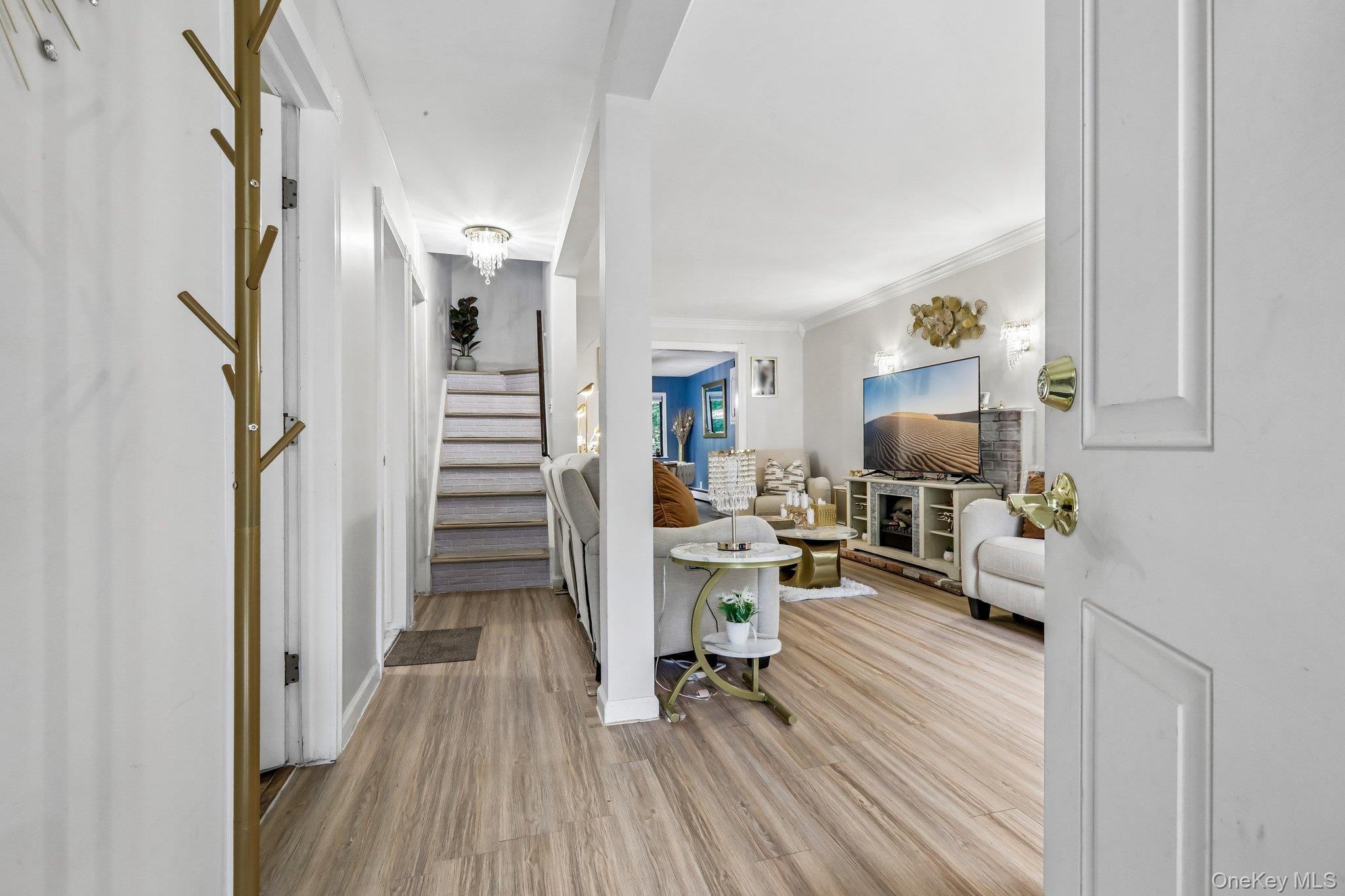 25 E Croton Drive – For Sale
