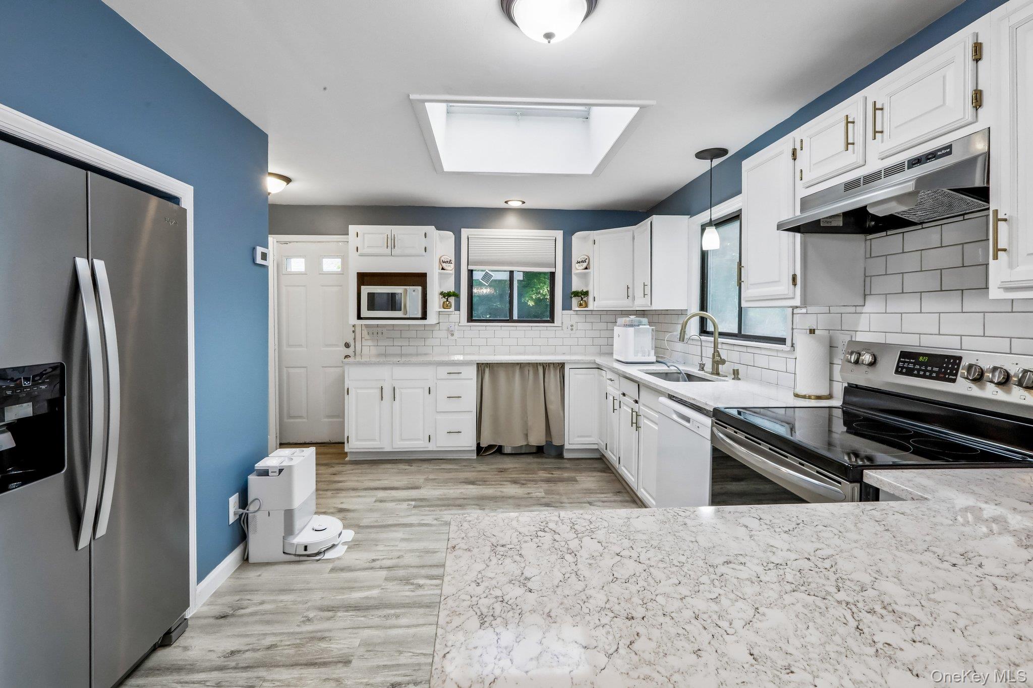 25 E Croton Drive – For Sale photo 11