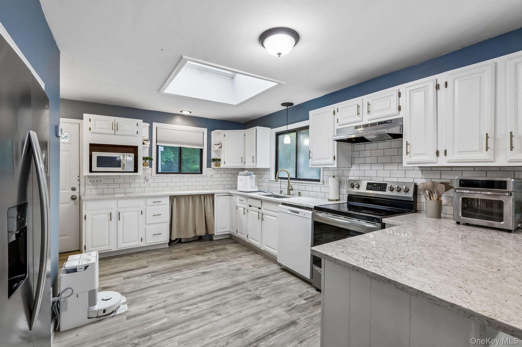 25 E Croton Drive – For Sale photo 10