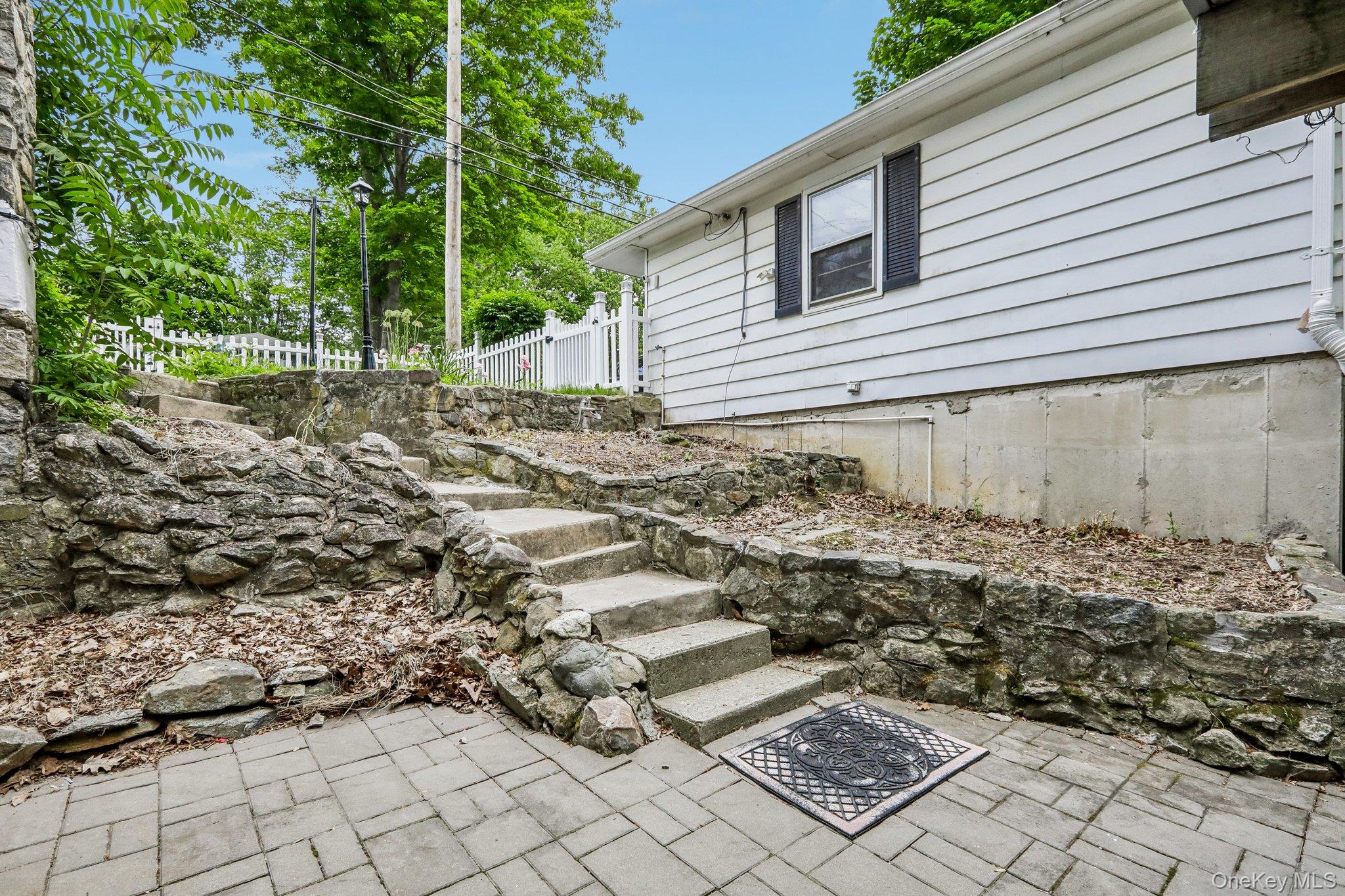 25 E Croton Drive – For Sale photo 25