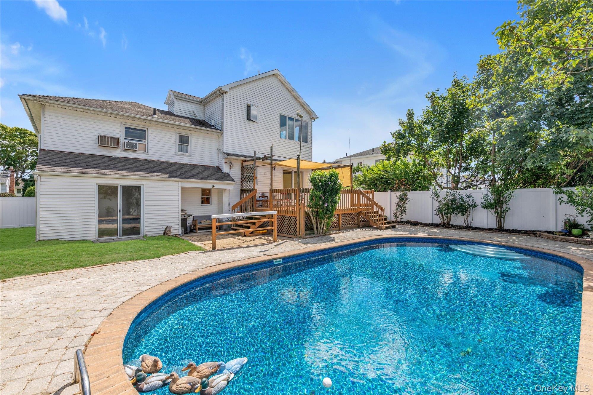 2760 Bellmore Avenue – For Sale photo 24