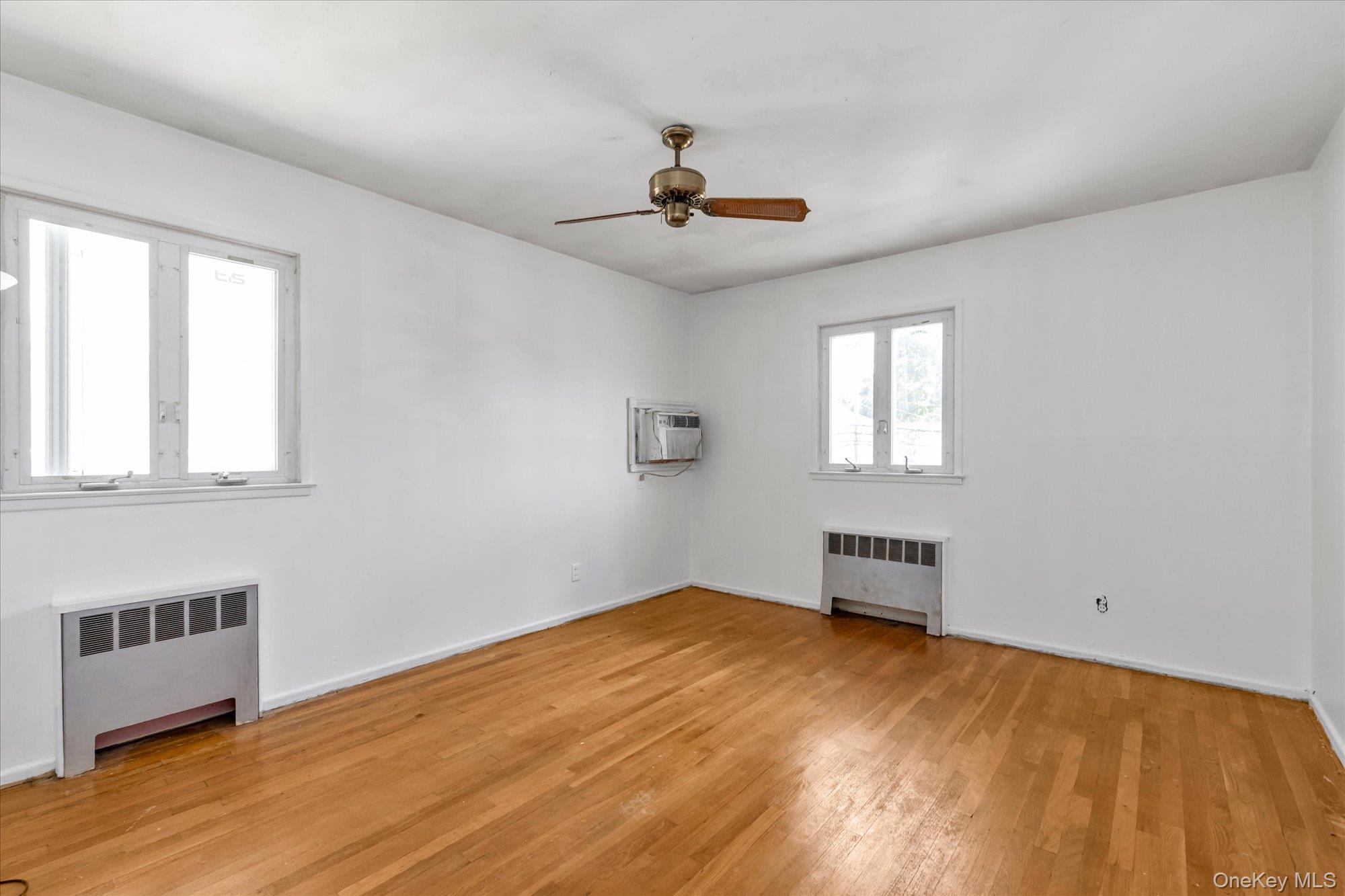 2760 Bellmore Avenue – For Sale photo 14