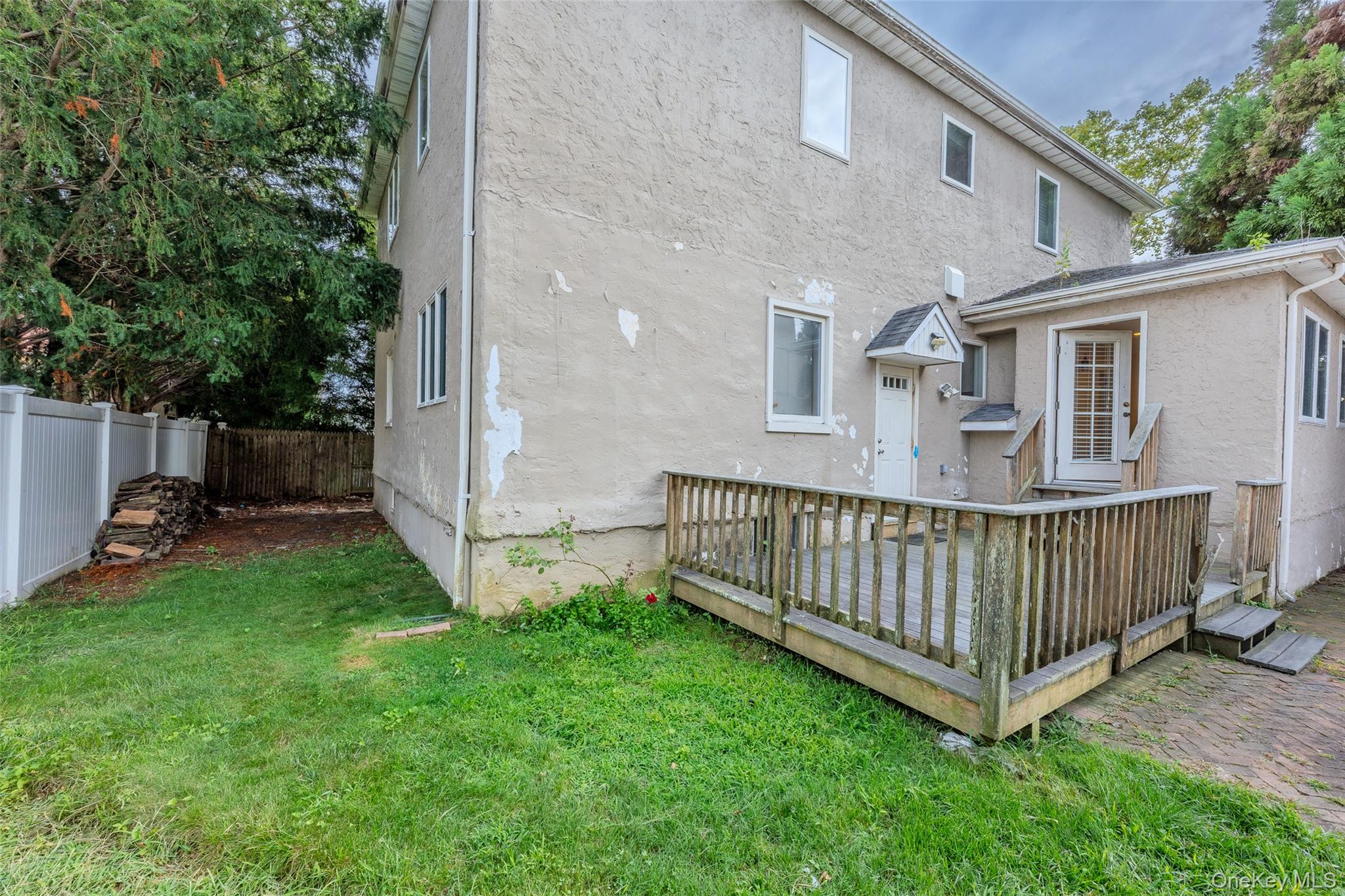 319 Frankel Boulevard – For Sale photo 40