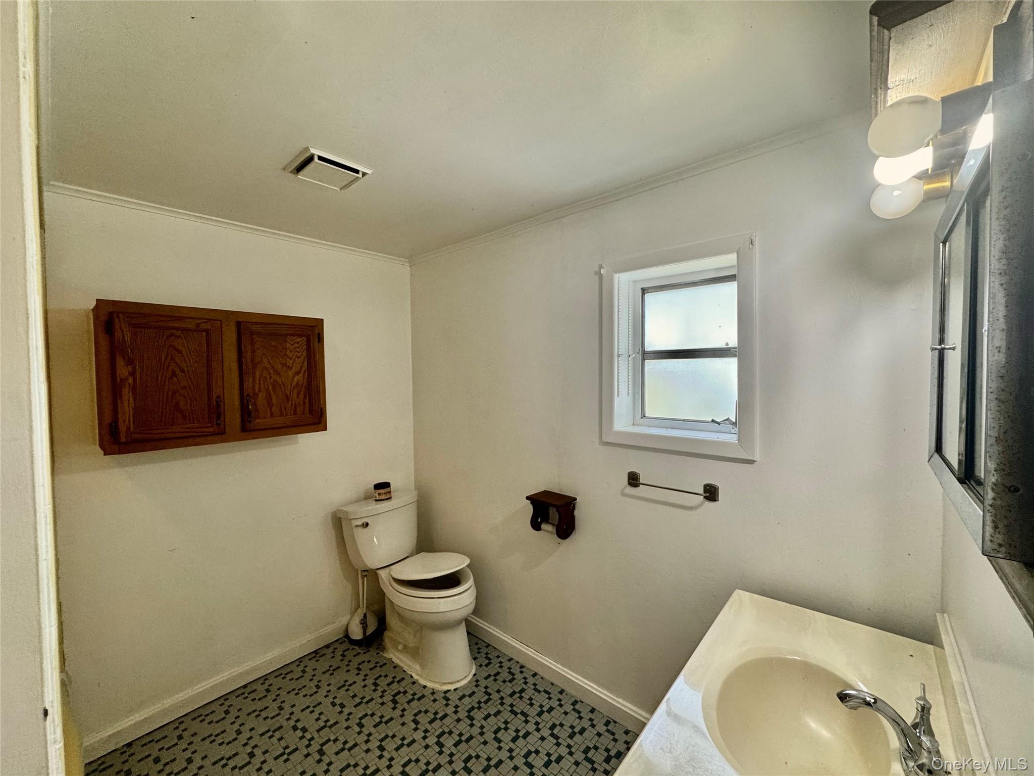 64 Homestead Lane – For Sale photo 9