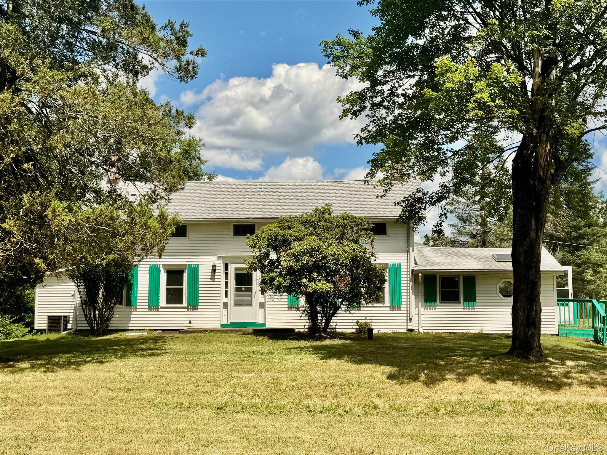 64 Homestead Lane – For Sale