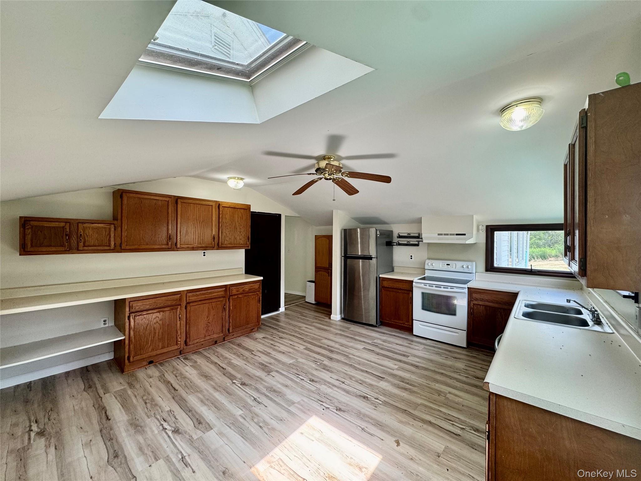 64 Homestead Lane – For Sale photo 2
