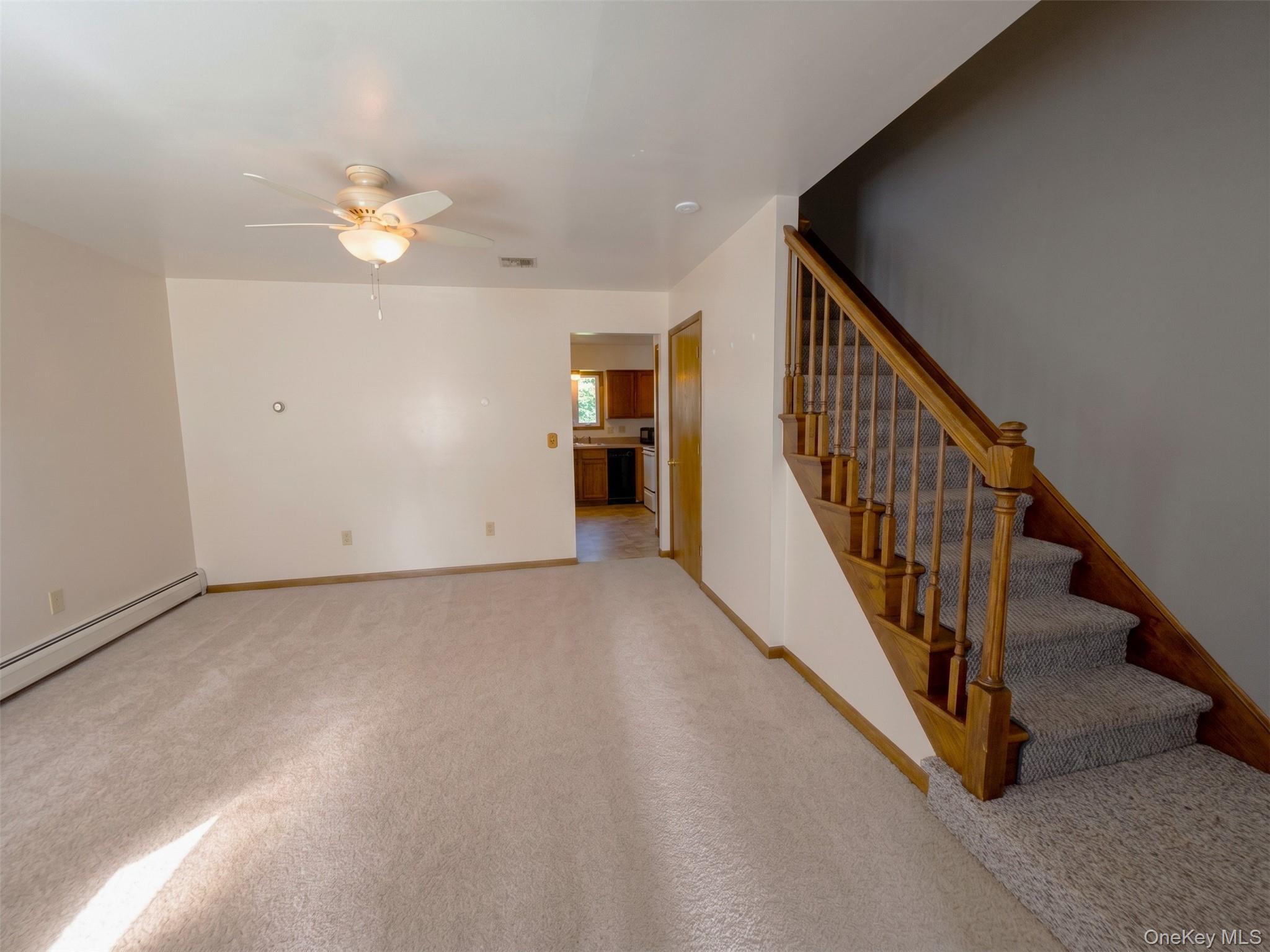 17 Brooks Lane, Unit B photo 3