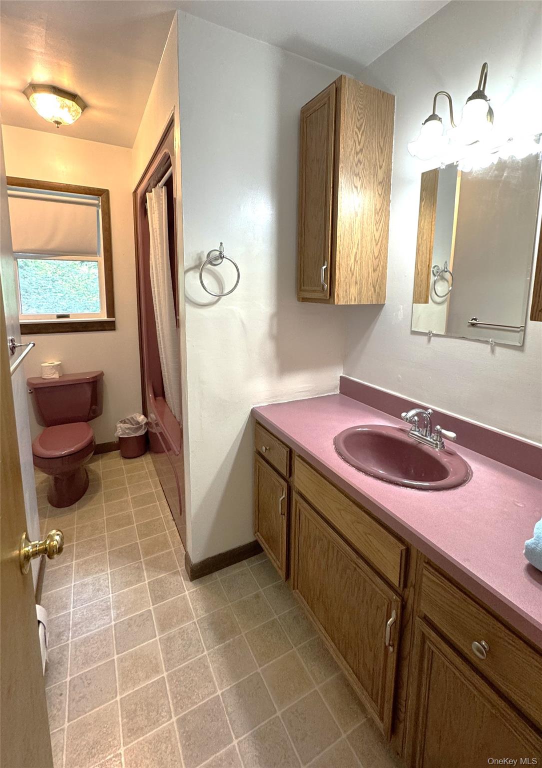 17 Brooks Lane, Unit B photo 11