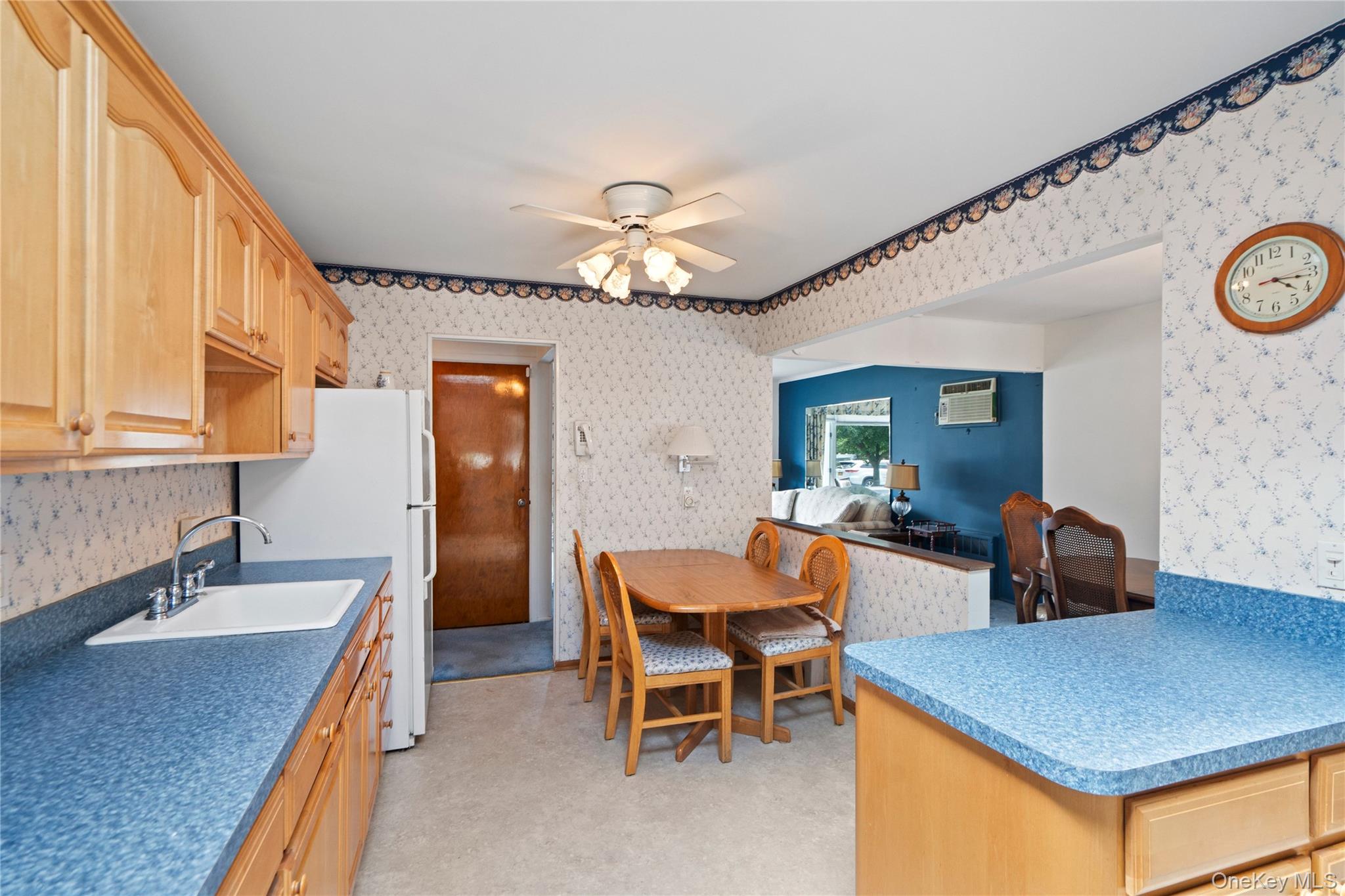 110 Barwick Boulevard – For Sale photo 5