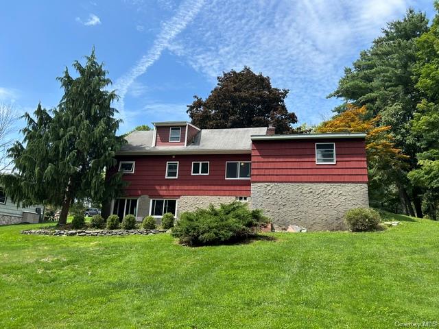 72 Ann Road – For Sale photo 2