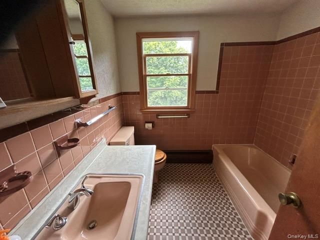 72 Ann Road – For Sale photo 16