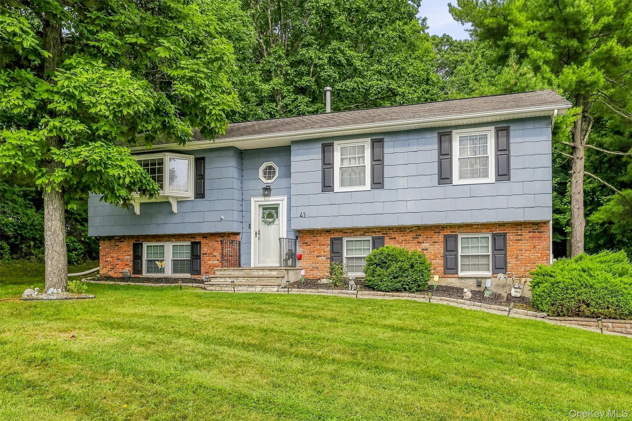 41 Forestdale Avenue – For Sale