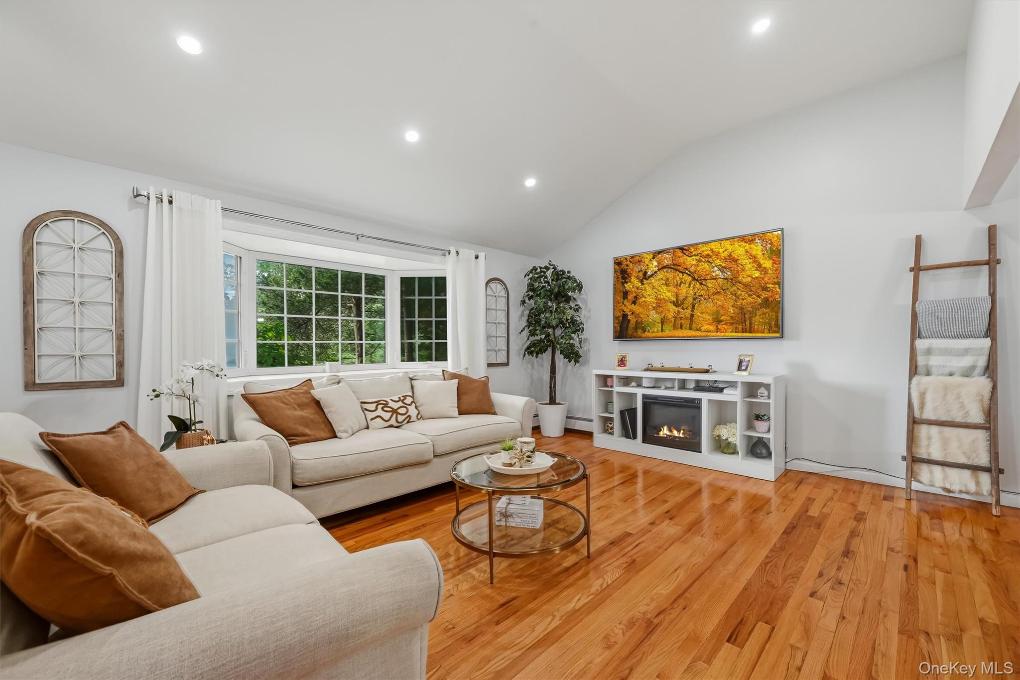 41 Forestdale Avenue – For Sale photo 13