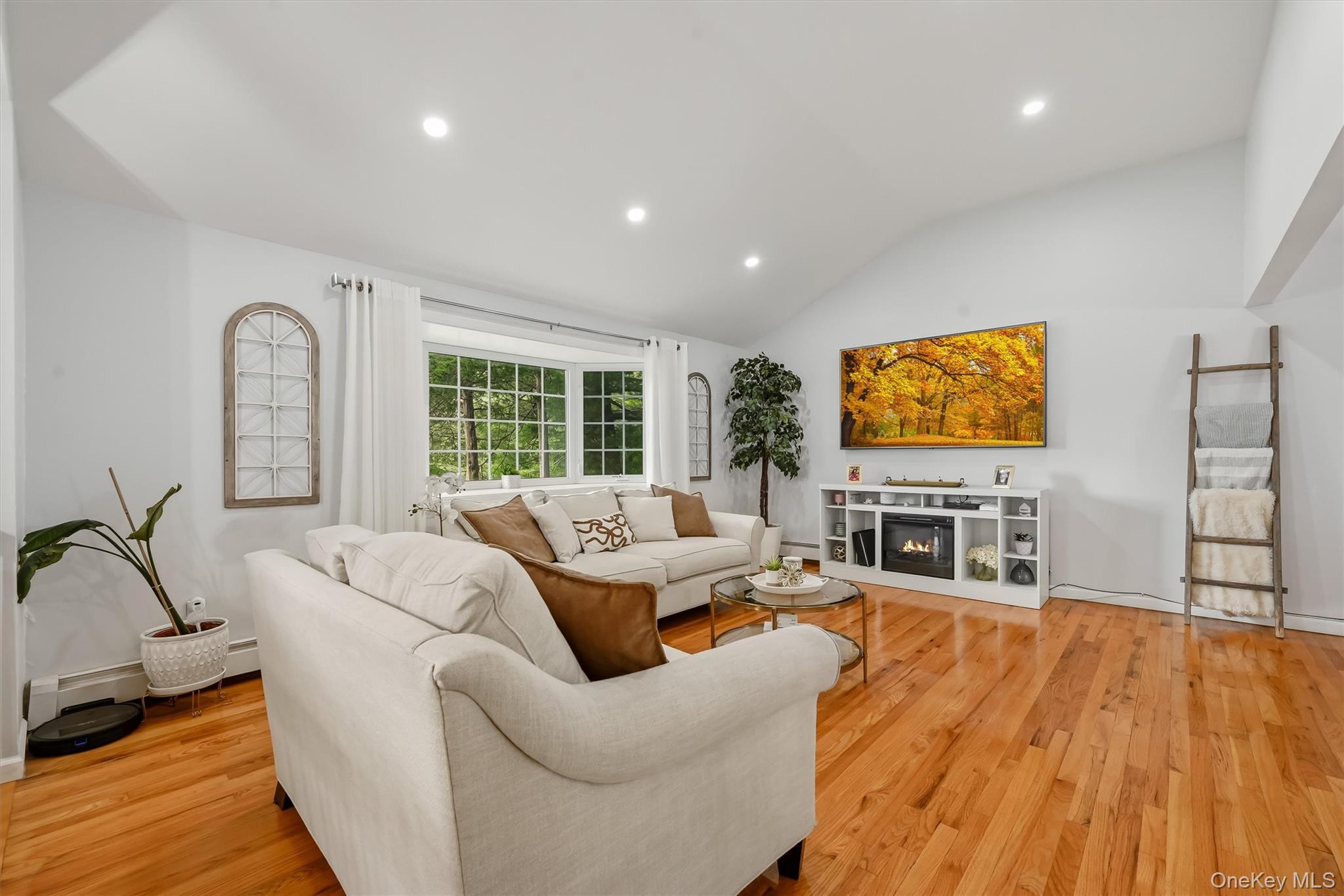 41 Forestdale Avenue – For Sale photo 12