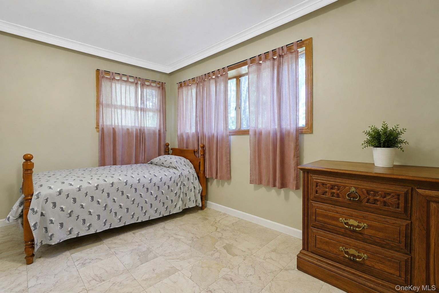 130 Apple Lane Drive – For Sale photo 22