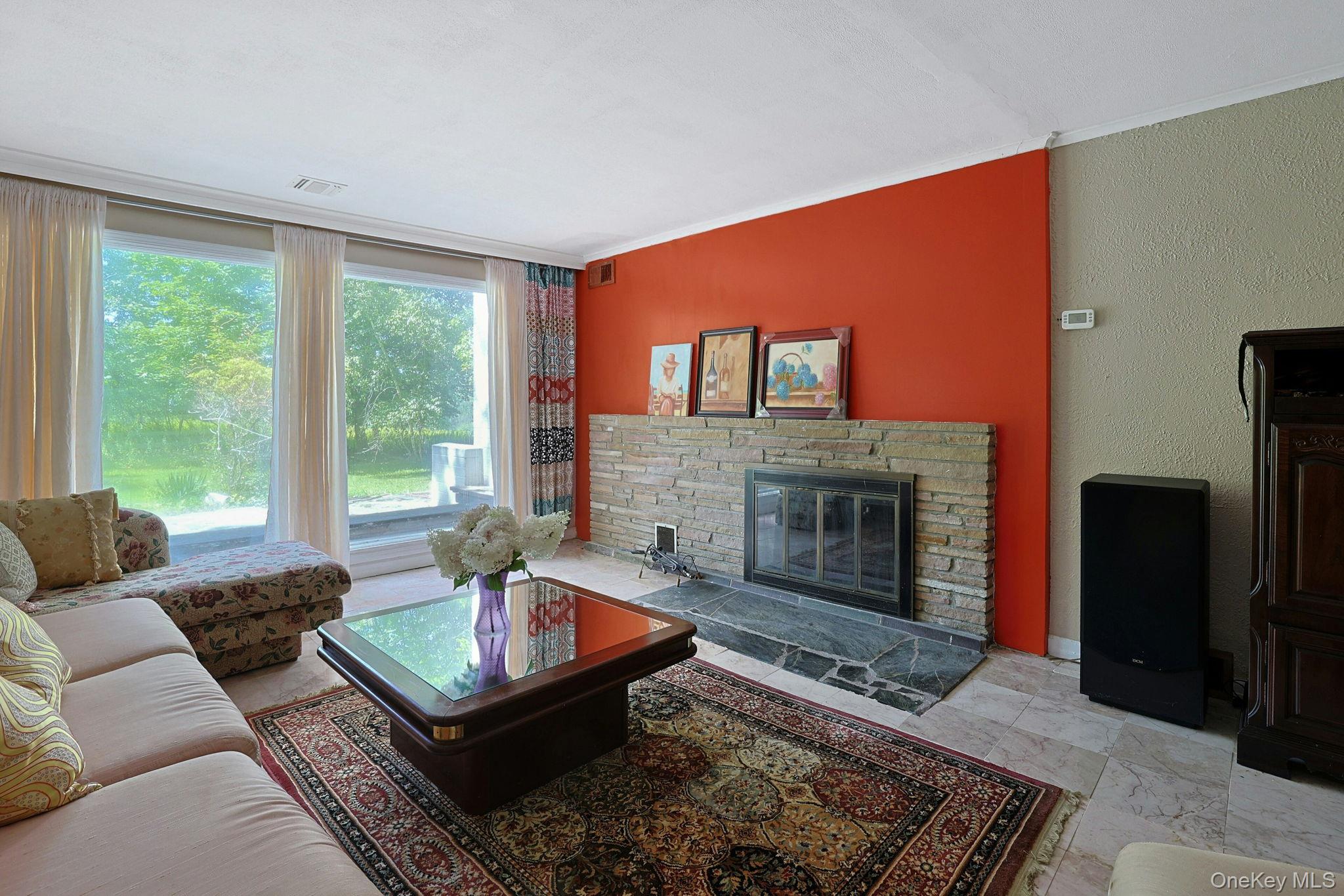 130 Apple Lane Drive – For Sale photo 6