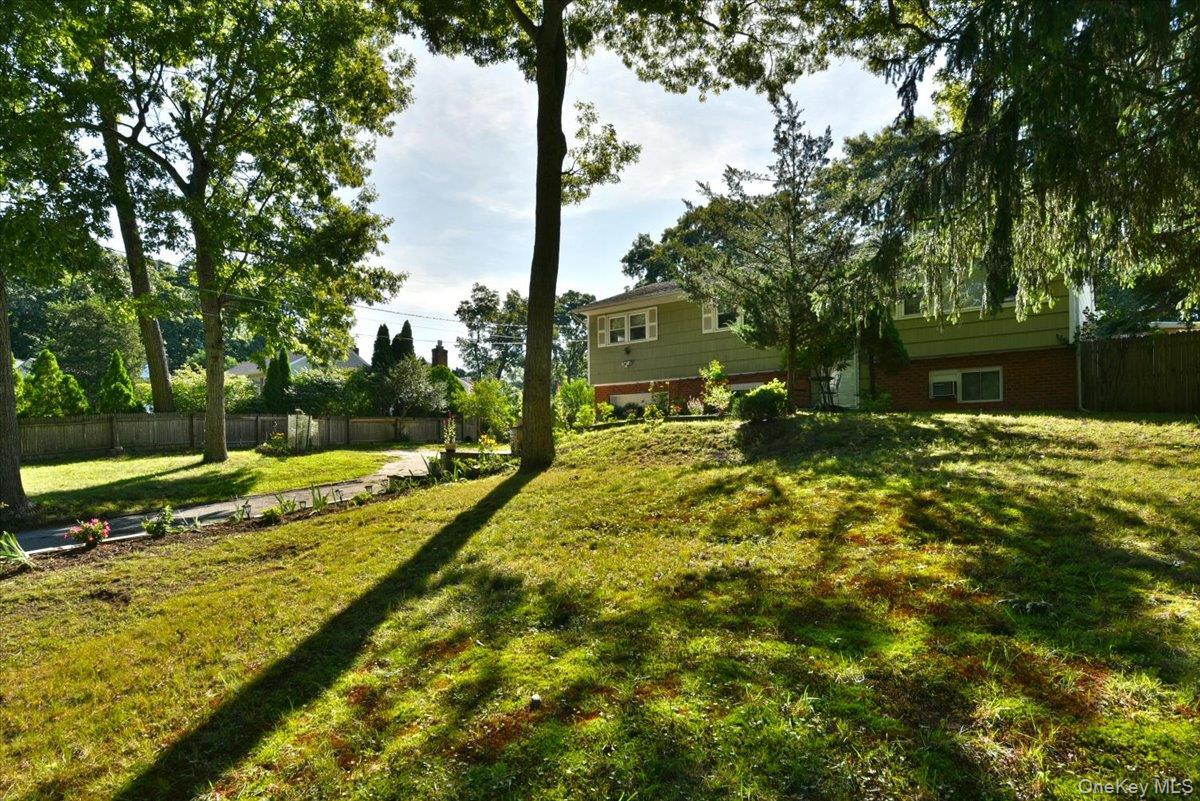 16 Edgar Drive – For Sale photo 4