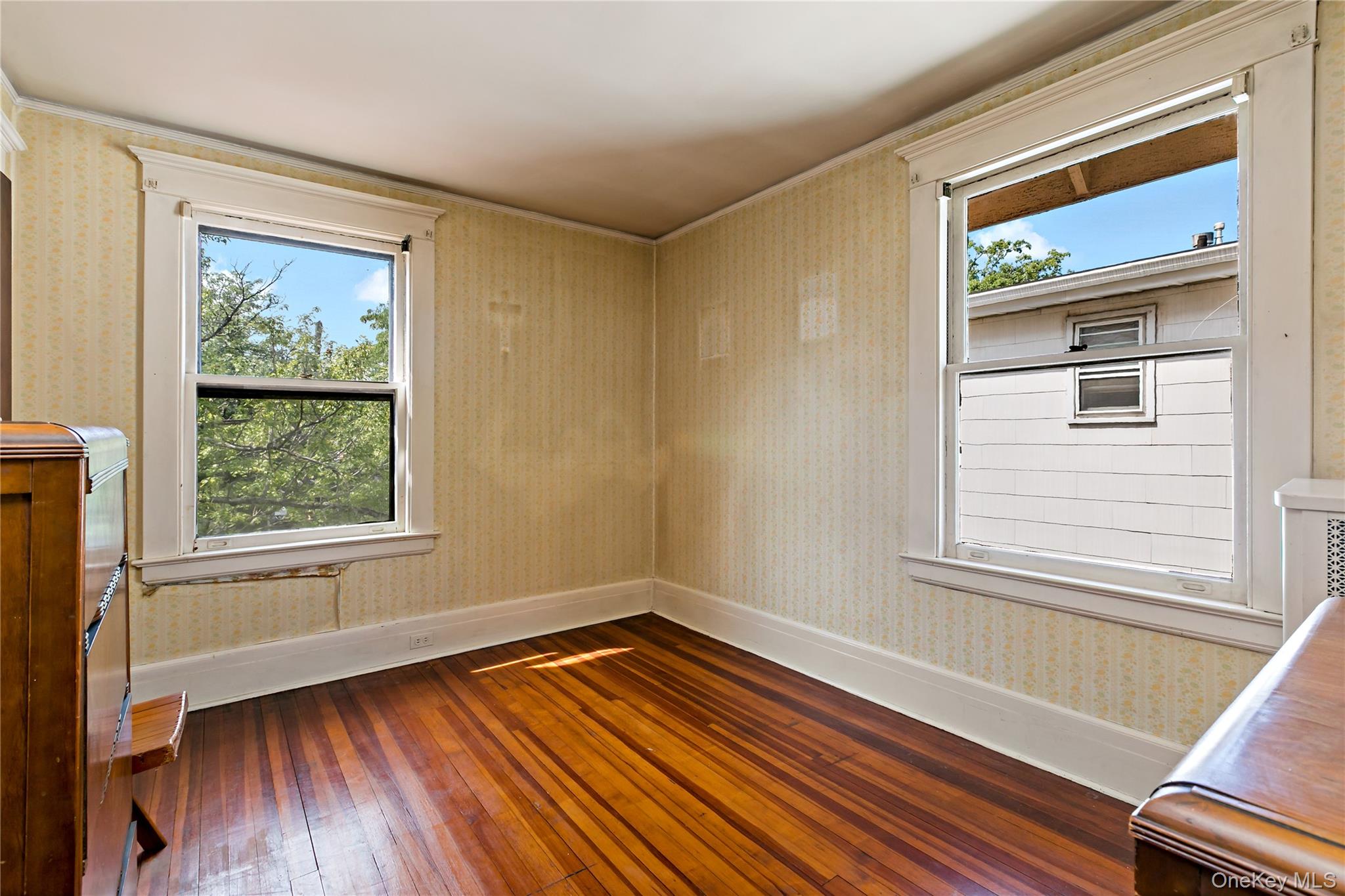33 Melrose Avenue – For Sale photo 16