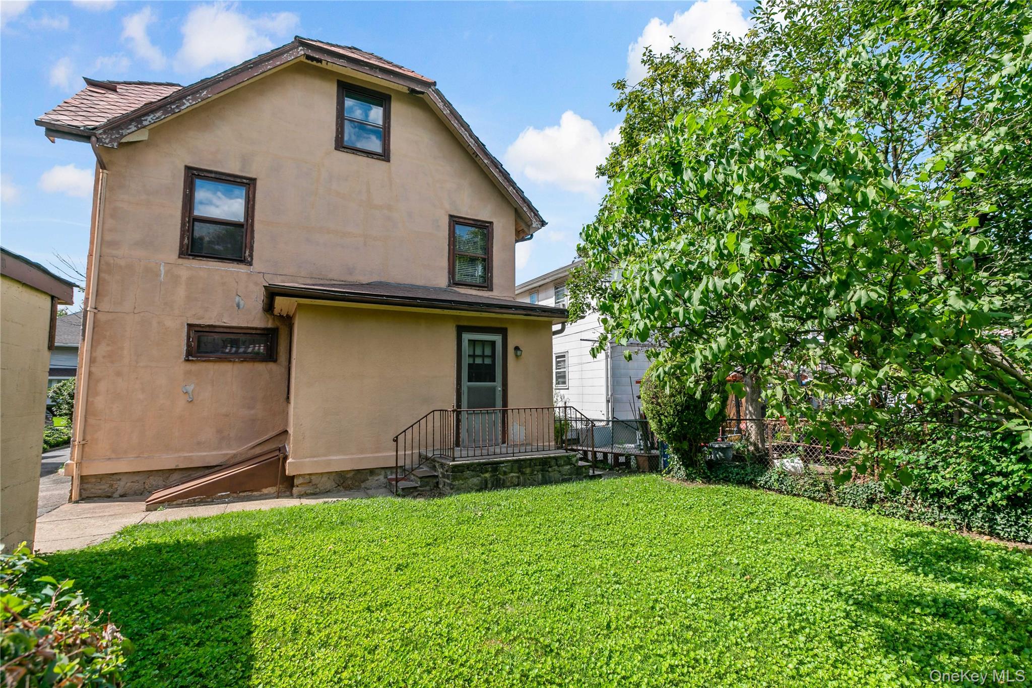 33 Melrose Avenue – For Sale photo 23