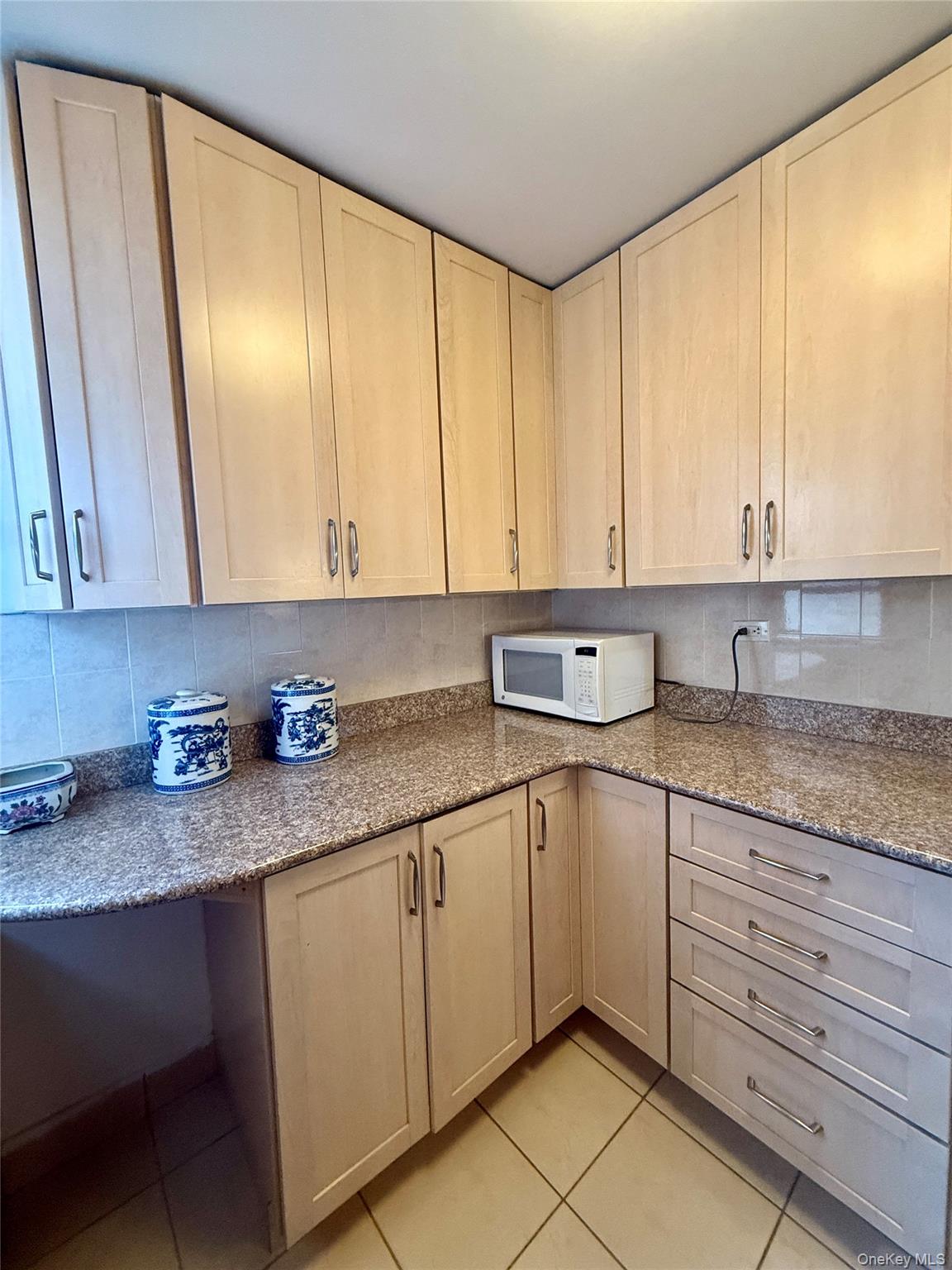 61-20 Grand Central Parkway, Unit A 1002 photo 13
