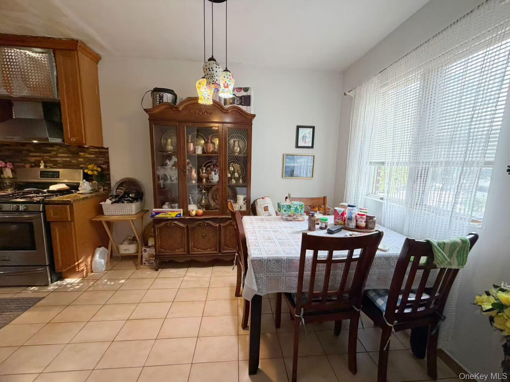 3059 82nd Street – For Sale photo 9