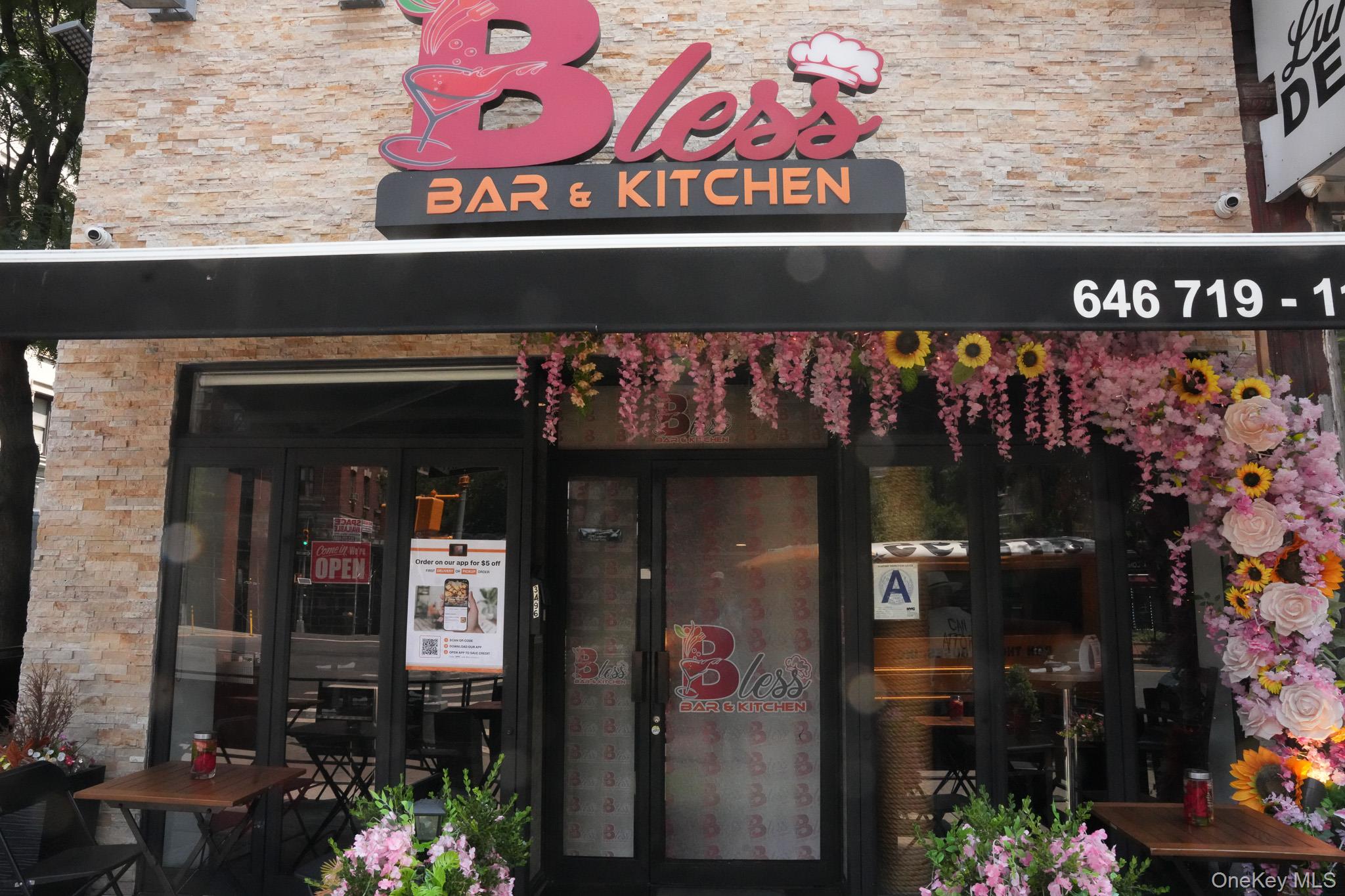 3496 Broadway – For Sale