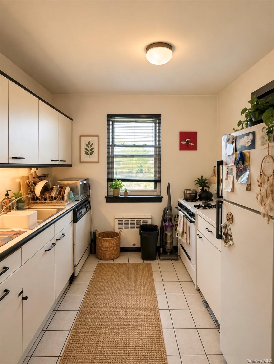 6823 150 Street, Unit B photo 5