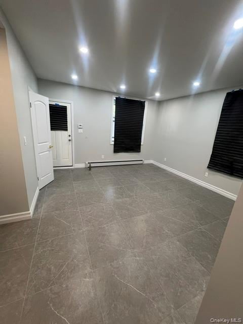 2524 Tenbroeck Avenue – For Rent photo 4