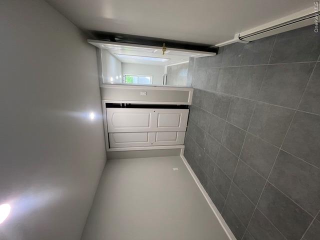 2524 Tenbroeck Avenue – For Rent photo 13