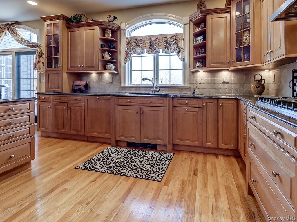 17 Constitution Court – For Sale photo 9