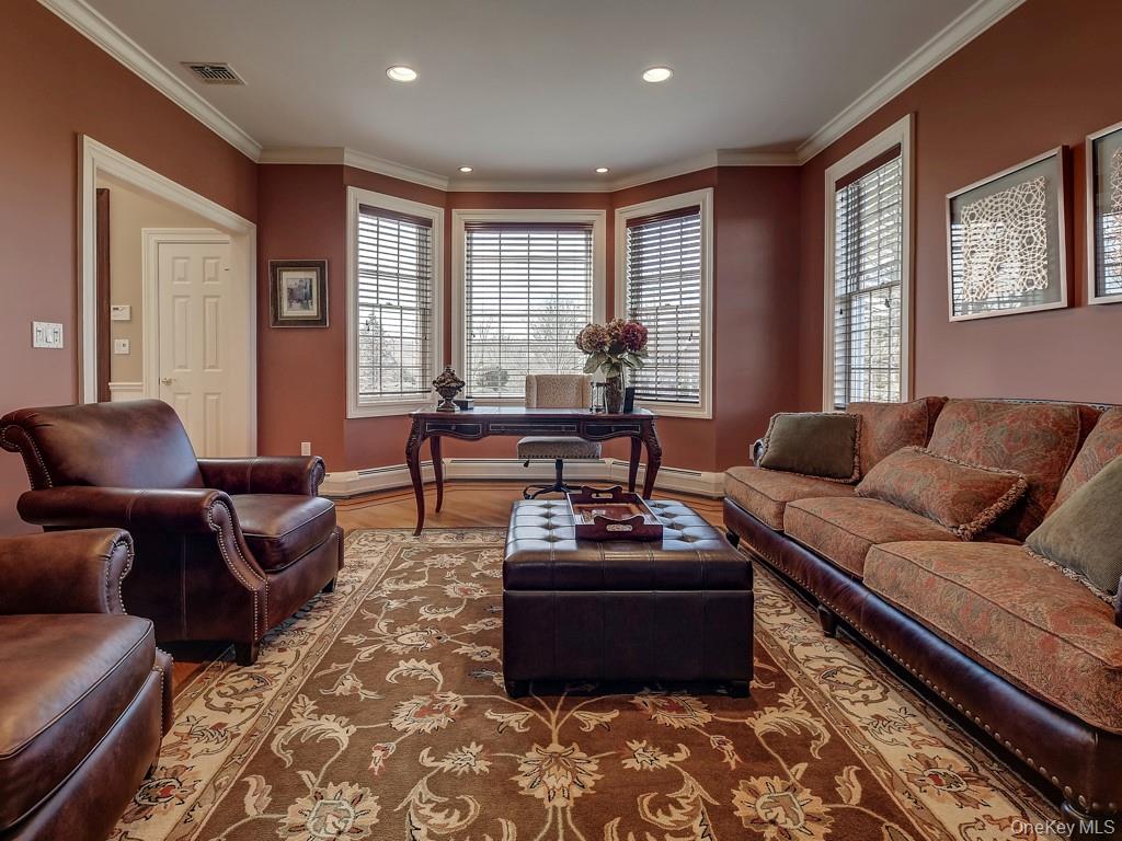 17 Constitution Court – For Sale photo 5