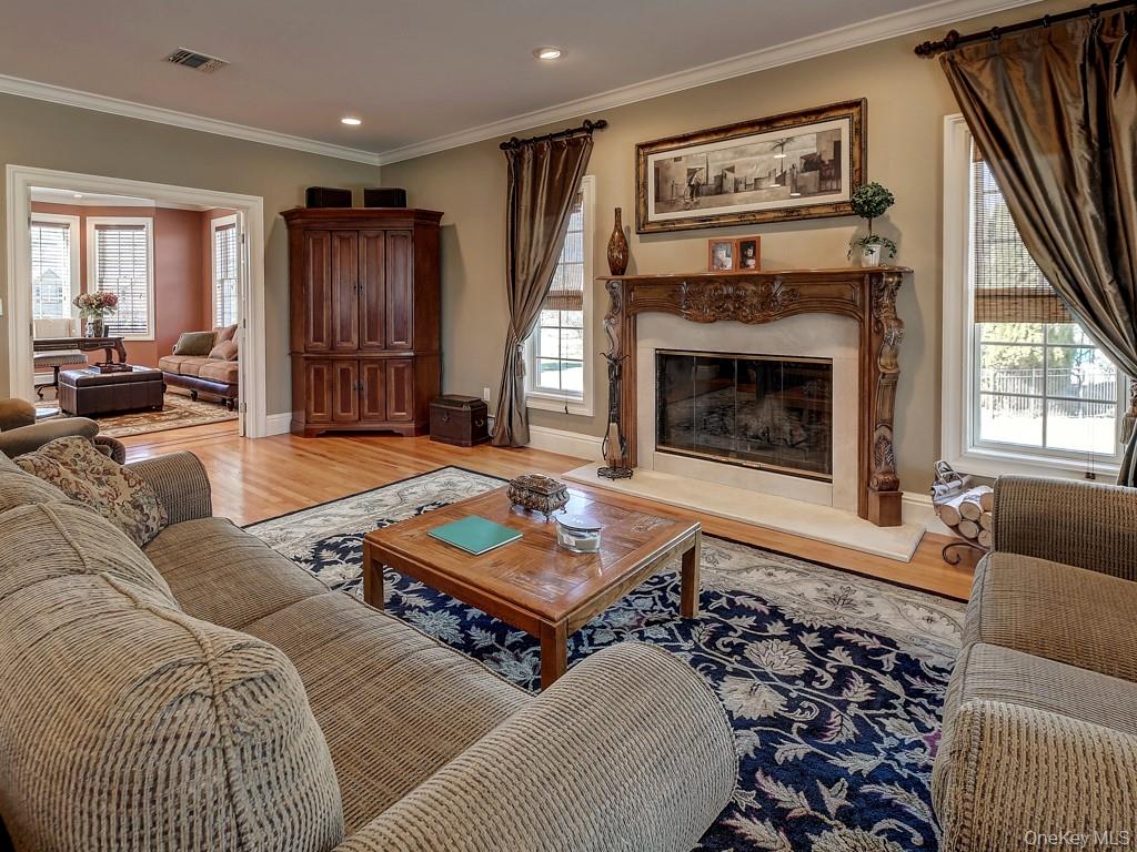 17 Constitution Court – For Sale photo 17