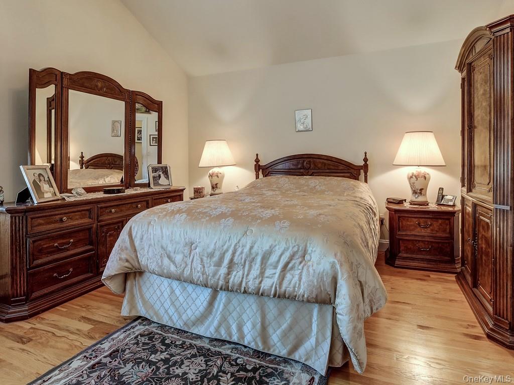 17 Constitution Court – For Sale photo 33