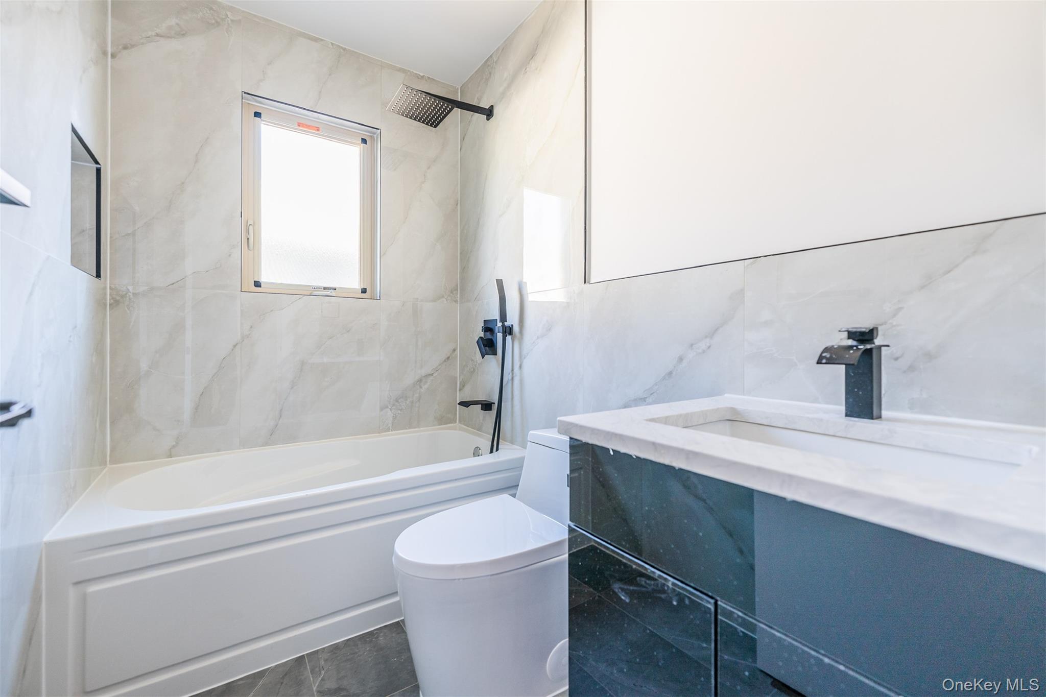 15744 20th Road, Unit 2 photo 6