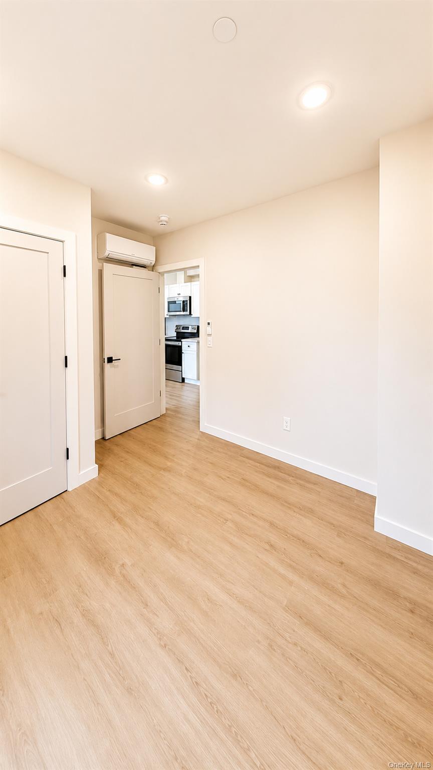 136 south, Unit 202 photo 8