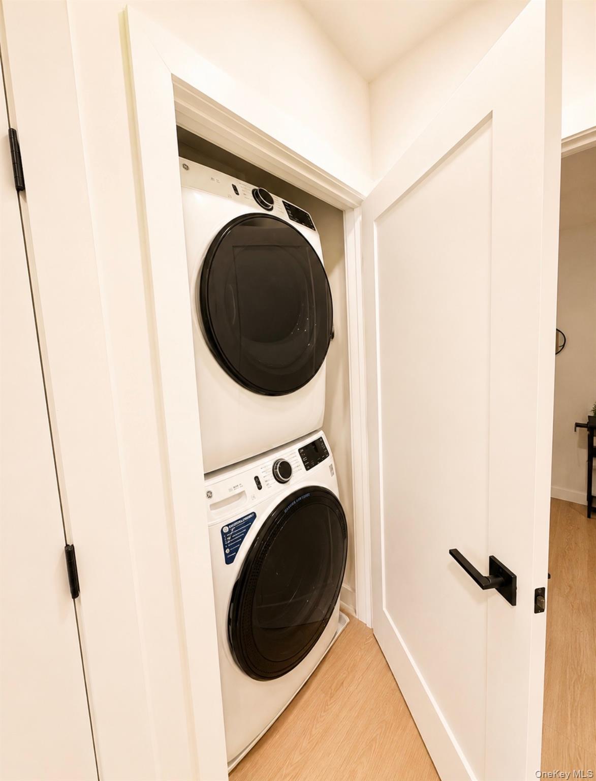 136 south, Unit 202 photo 7