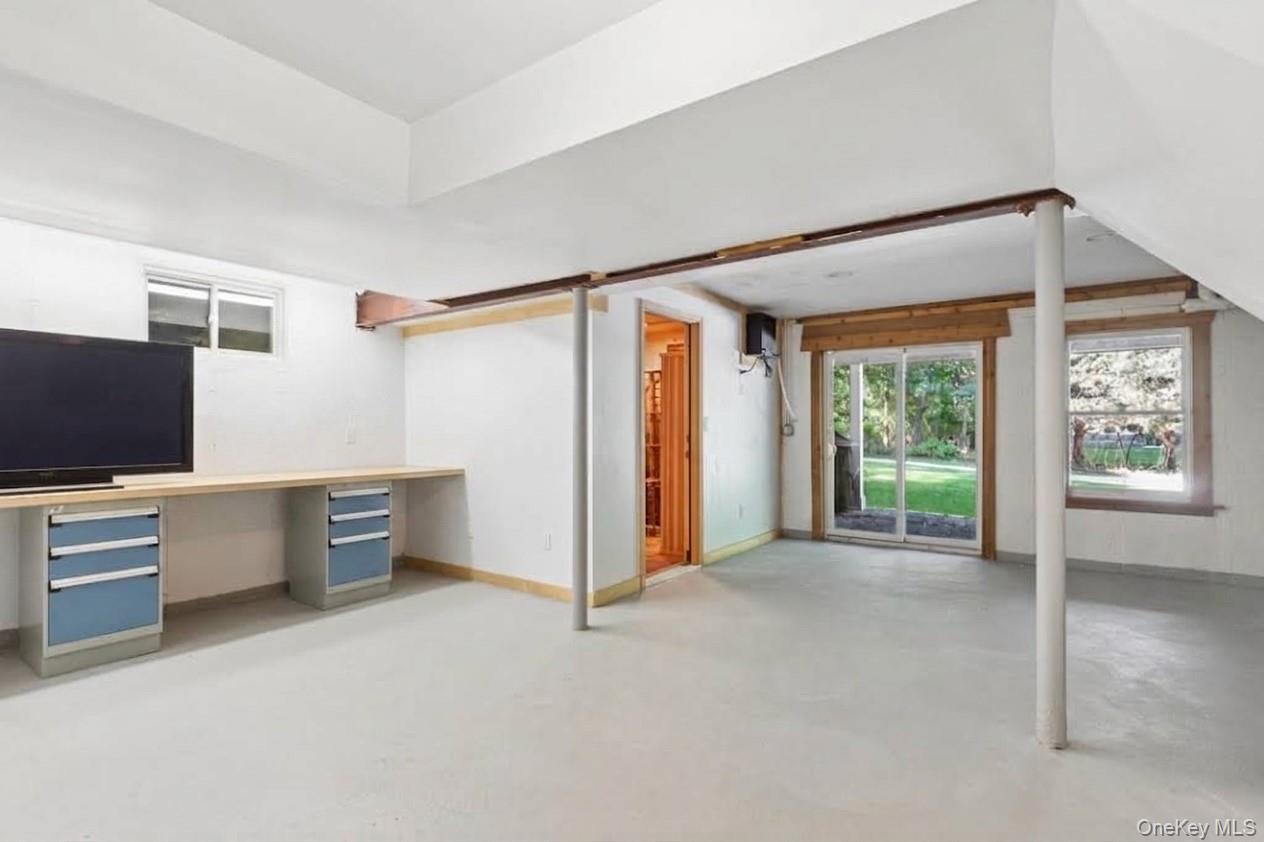 3980 Vanston Road – For Sale photo 6