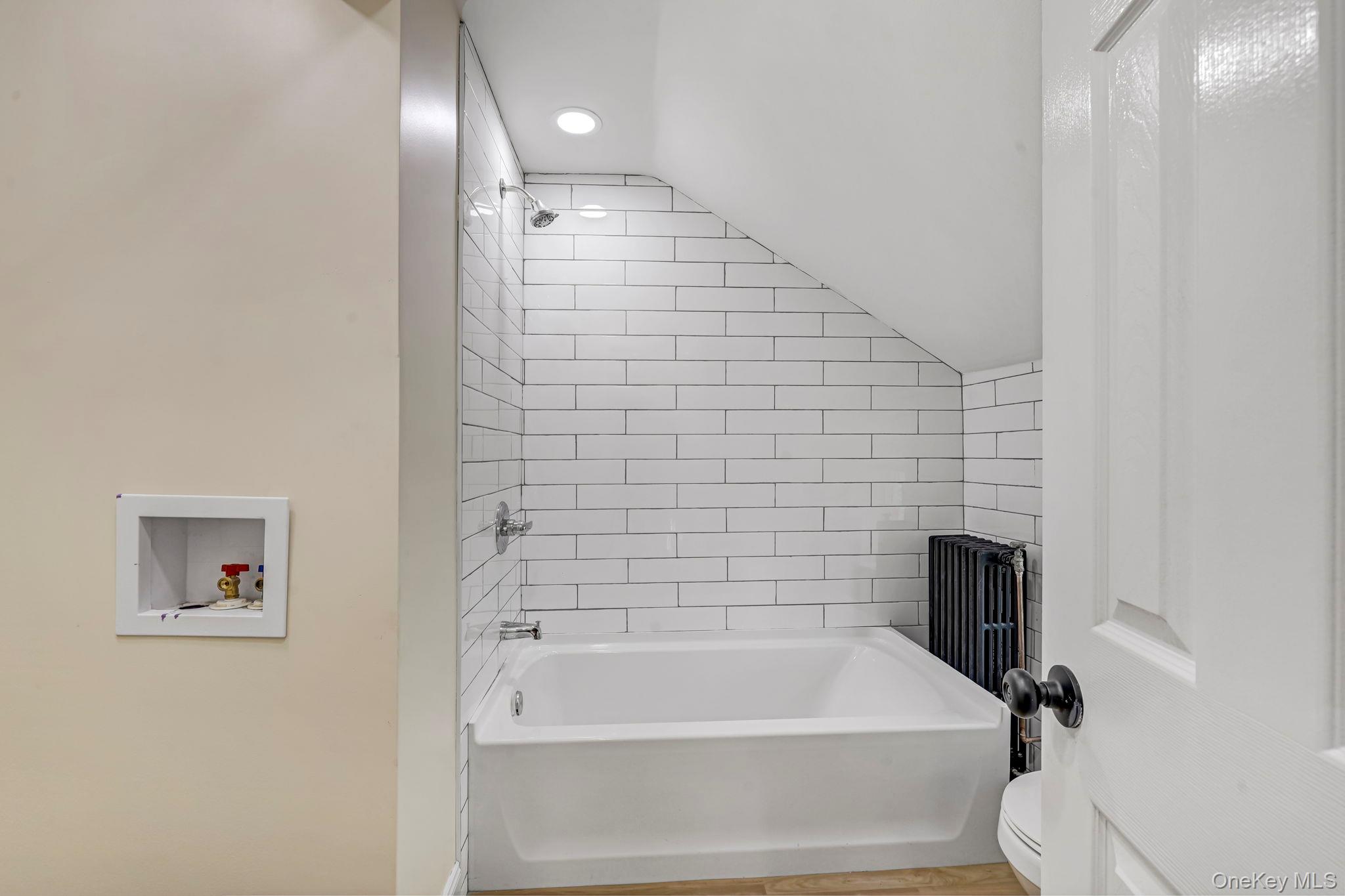 5 Grant Avenue – For Rent photo 18