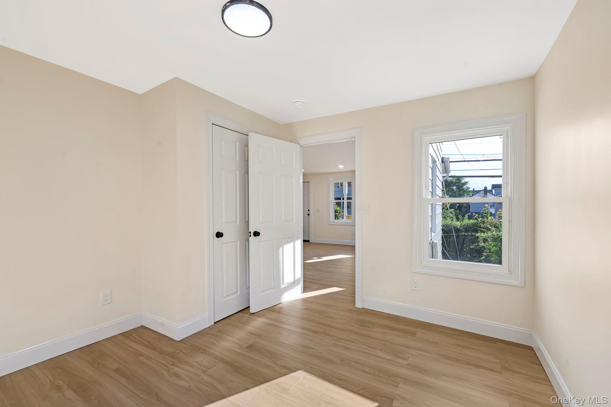 5 Grant Avenue – For Rent photo 9