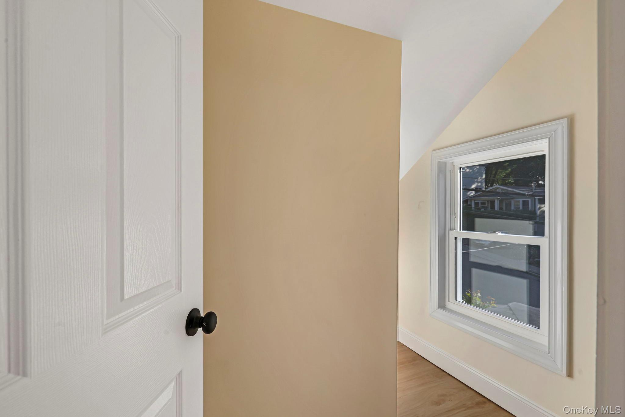 5 Grant Avenue – For Rent photo 14